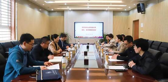 2b89c881e2ca947305eea3caad5aa04